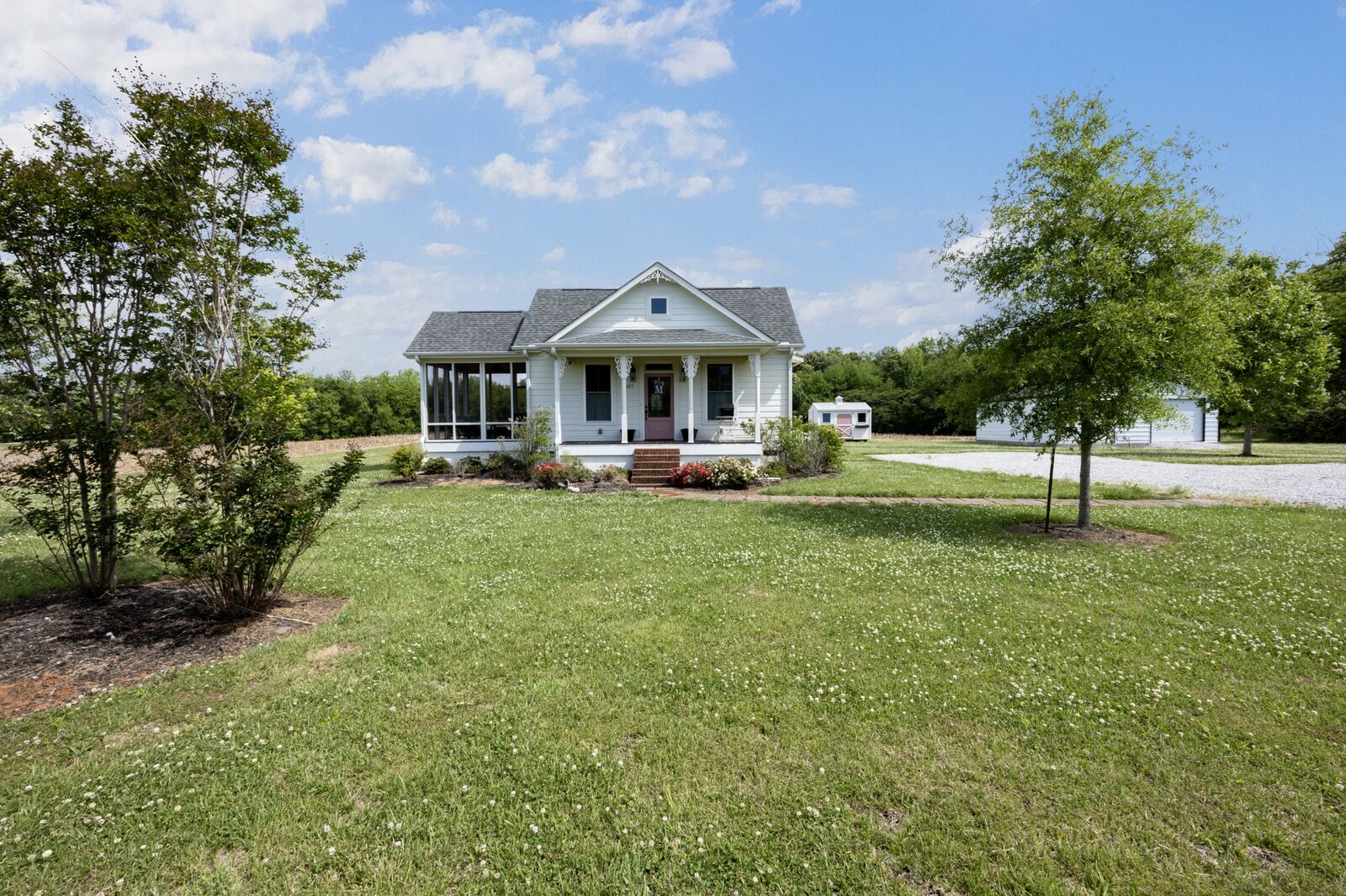 Property Photo: 1687 Georgia Crossing Rd TN 37398