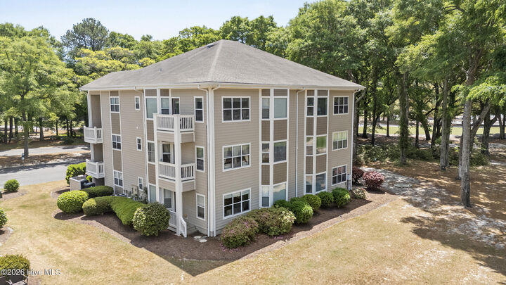 Property Photo:  213 Kings Trail # 1004  NC 28468 