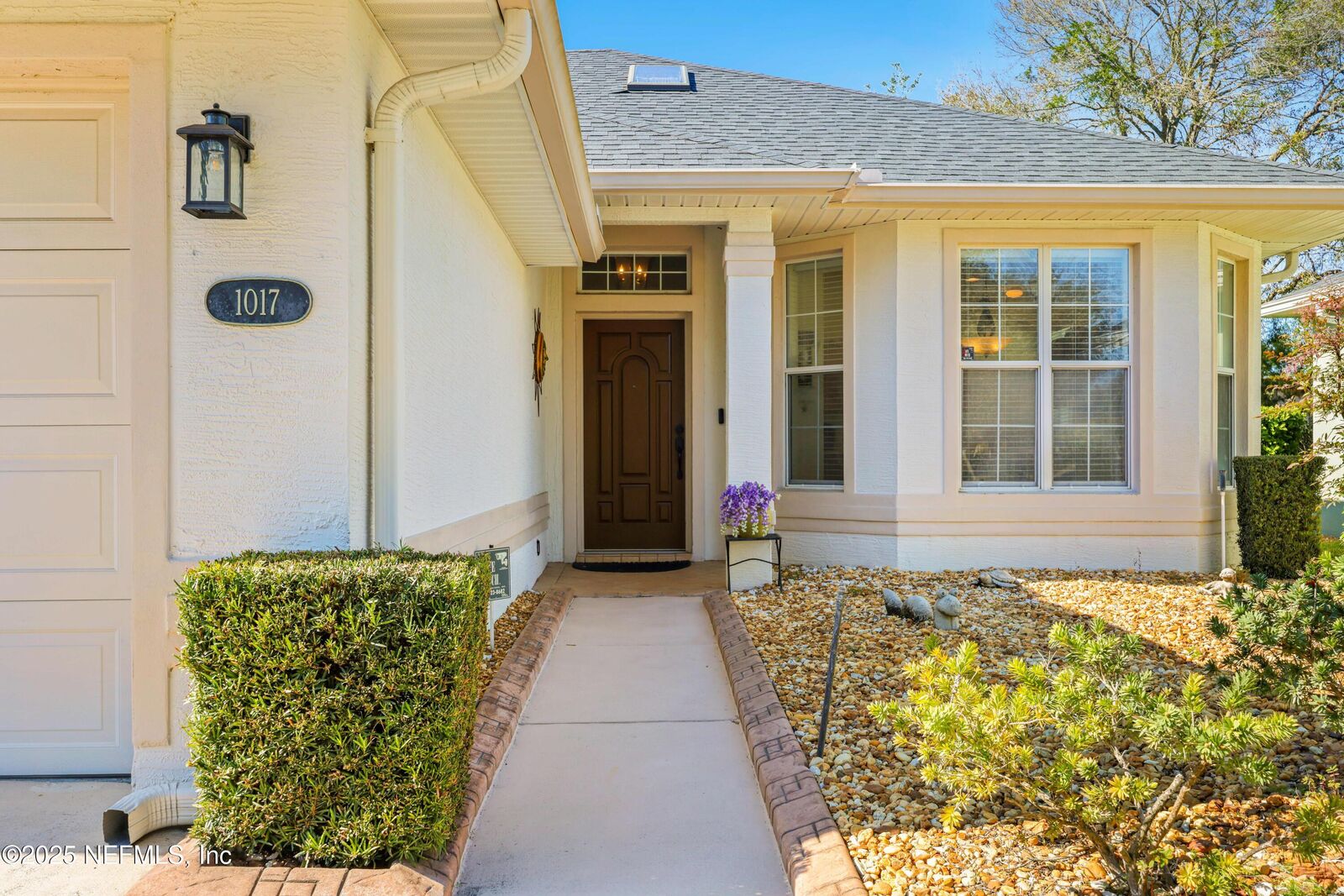 Property Photo: 1017 Ridgewood Lane FL 32086
