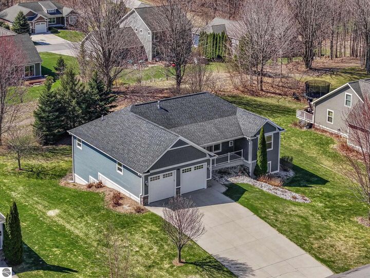 Property Photo:  5460 Lone Beech Drive  MI 49685 