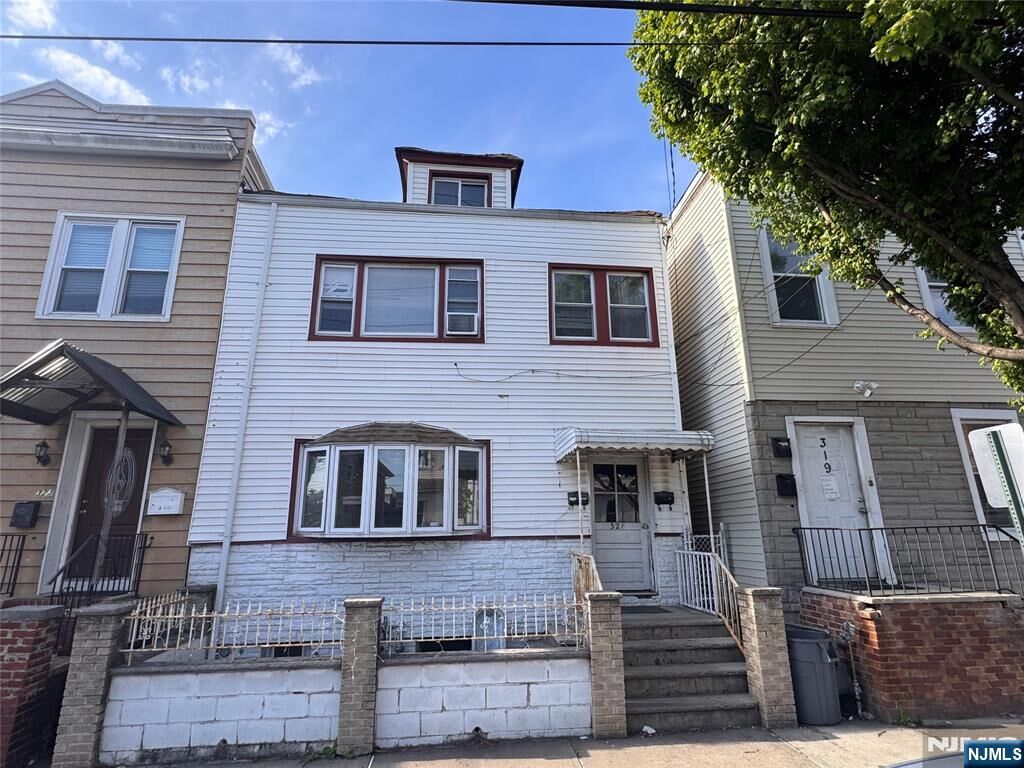Property Photo:  321 5th Street  NJ 07206 