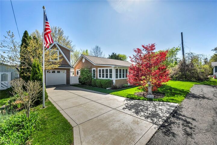 Property Photo:  5814 E Poplar Avenue  OH 43452 