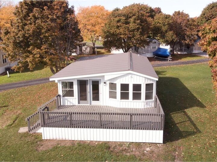 Property Photo:  10 Gull Lane  VT 05486 