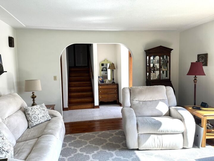 Property Photo: 864 Redwood Drive MN 56031