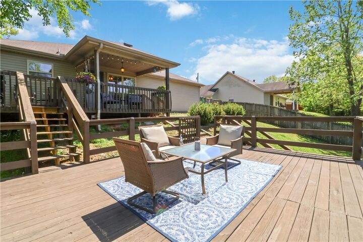 Property Photo:  10449 Kays Lane  AR 72756 