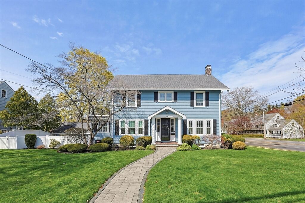Property Photo: 434 Brook Rd MA 02186