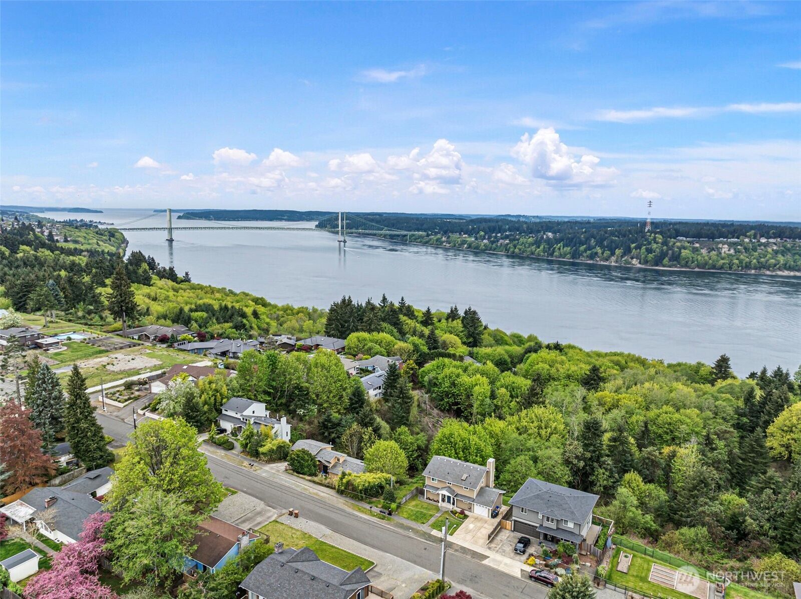 Property Photo:  4028 N Frace Avenue  WA 98407 