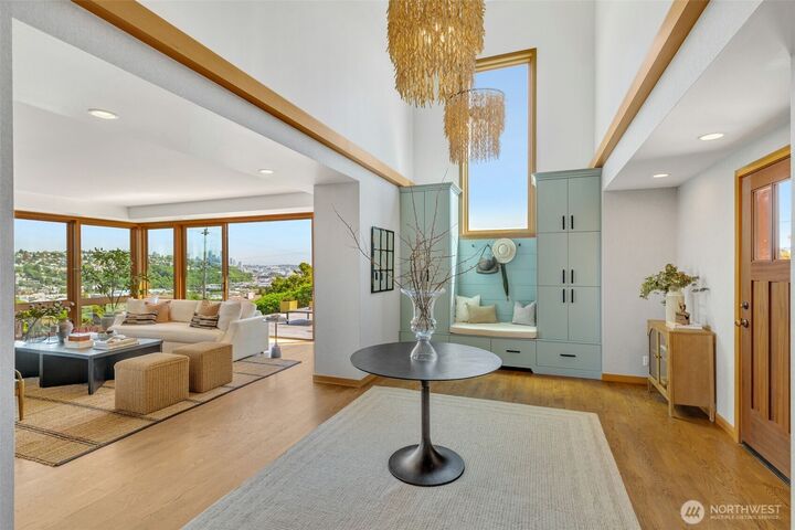 Property Photo: 2506 W Halladay Street WA 98199