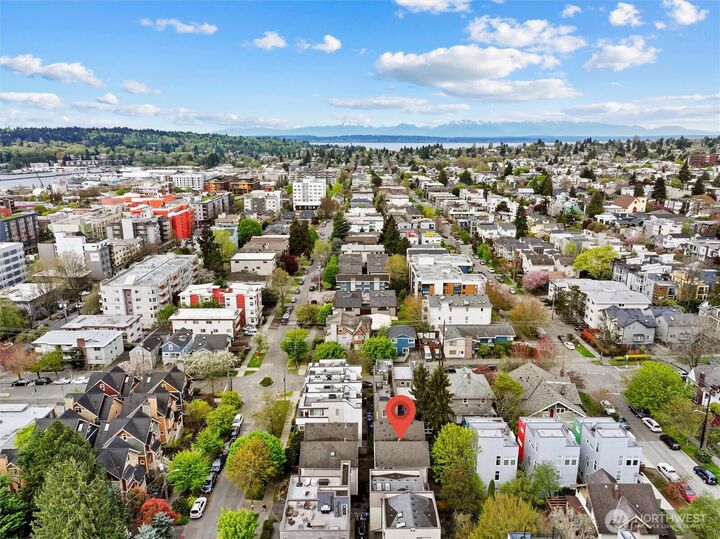 Property Photo:  1548 NW 58th Street B  WA 98107 