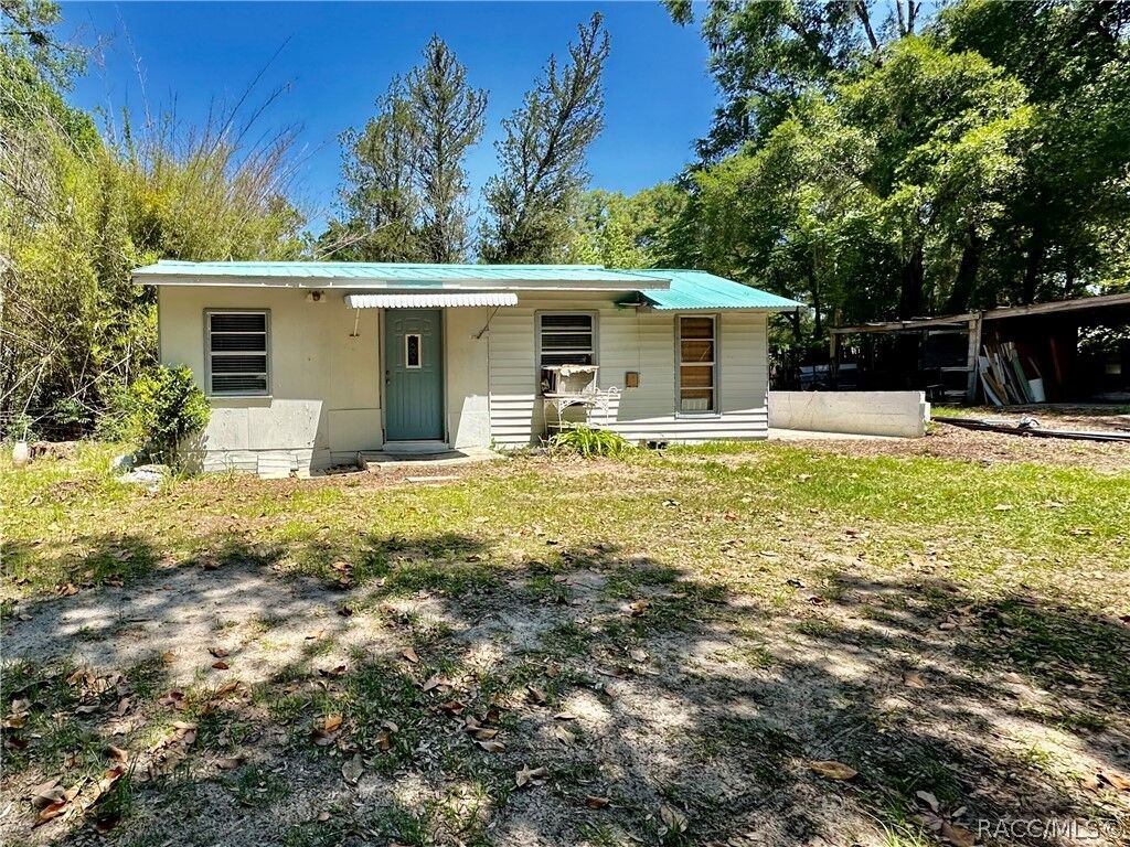 Property Photo: 3249 E Buffalo Lane FL 34442