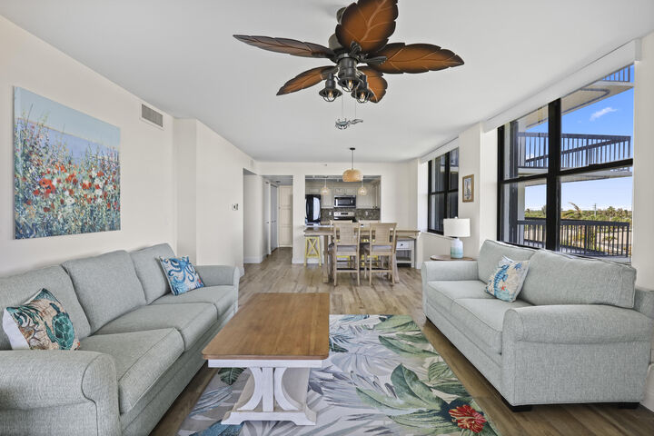 Property Photo:  3100 N Highway A1a 502  FL 34949 