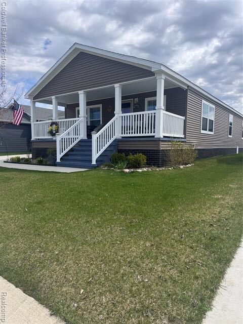 Property Photo:  255 Bonita Court  MI 48446 