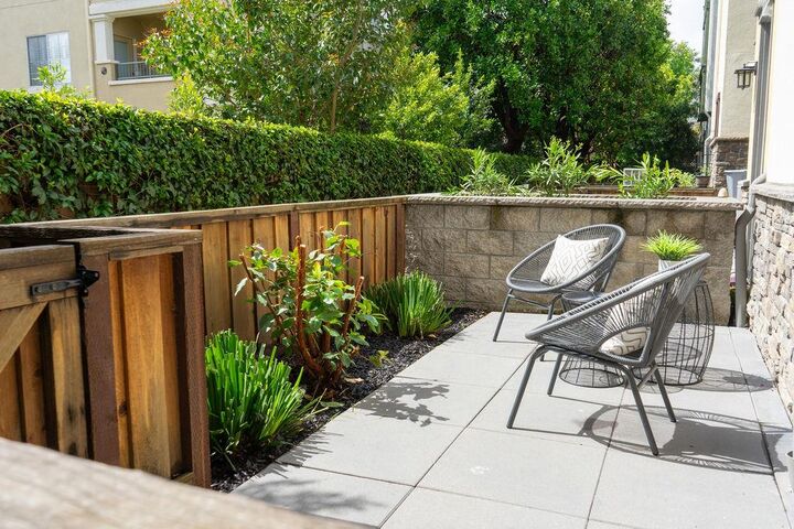 Property Photo:  174 Tilton Avenue  CA 94401 