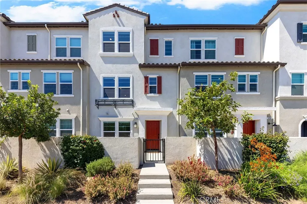 Property Photo:  4352 Alamo Lane  CA 91006 