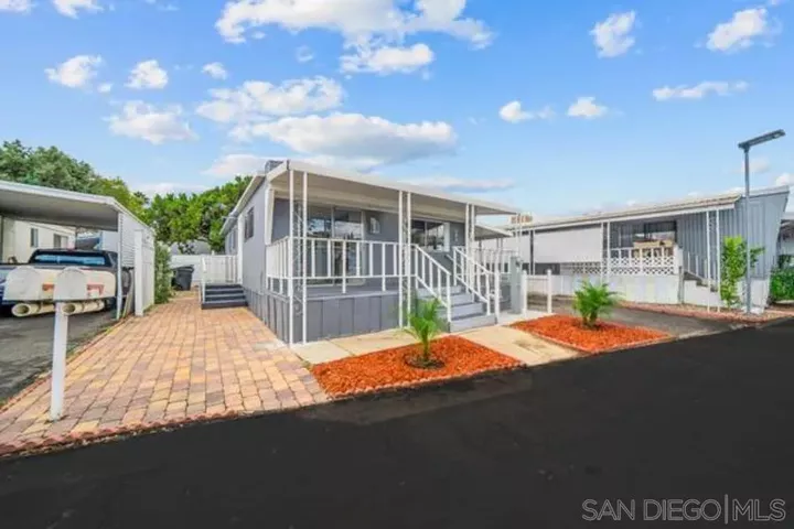 Property Photo:  351 E Bradley Space 98  CA 92021 