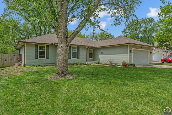 Property Photo:  6605 SW Wentley Ln  KS 66614 