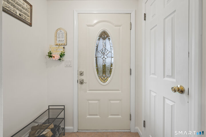 Property Photo:  158 Dix Road  CT 06109 