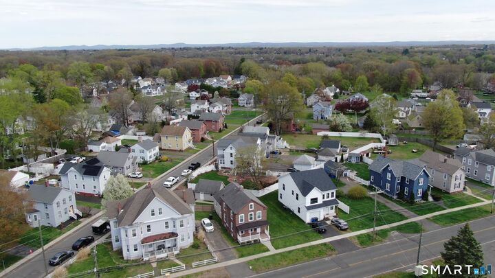 Property Photo:  31 Suffield Street  CT 06096 