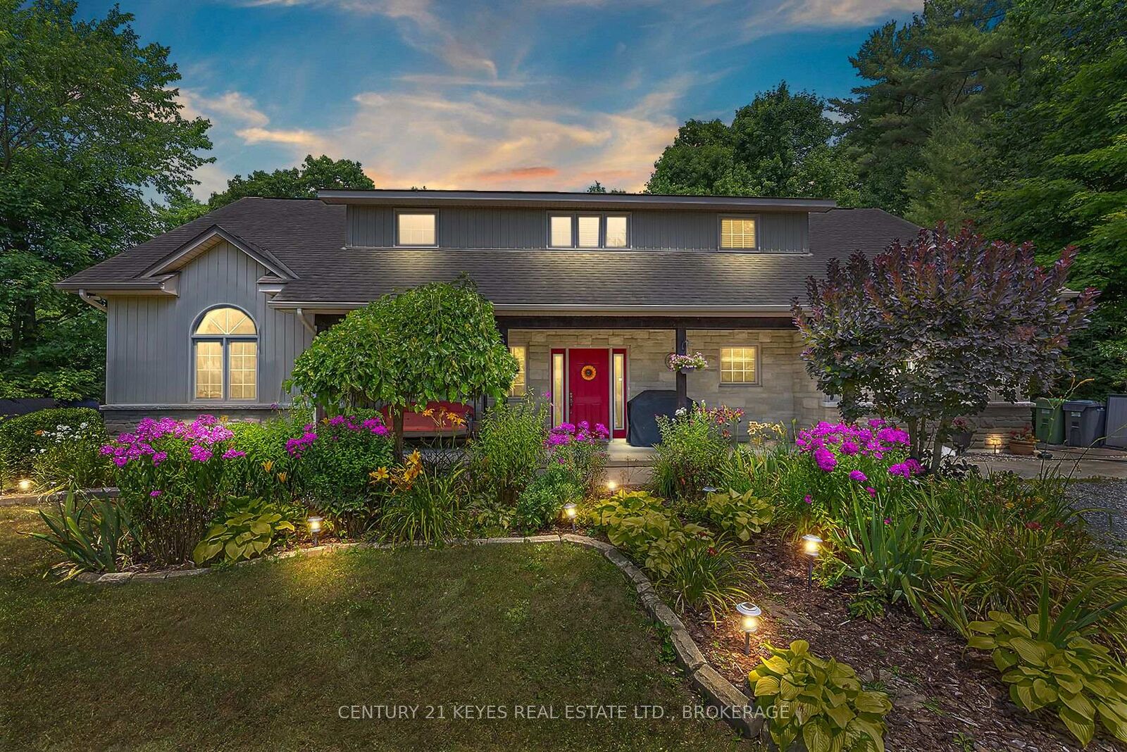 Property Photo: 211 Fitzsimmons Road ON K0E 1L0