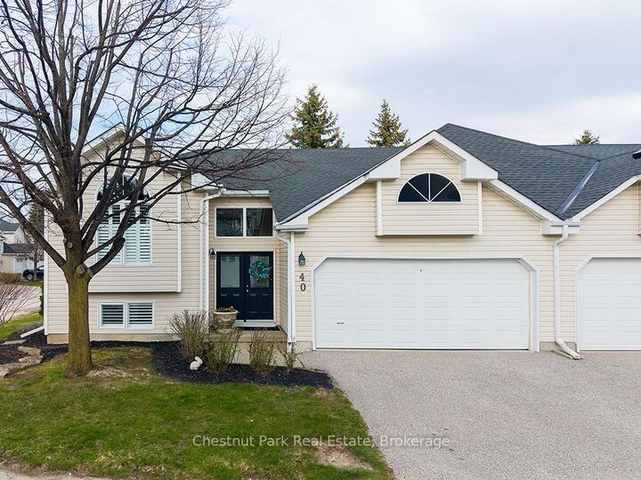 40 Barker Boulevard — photo 1