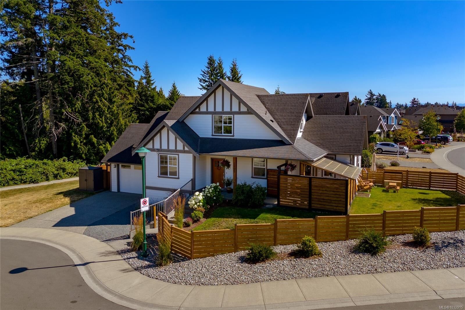 Property Photo:  6495 Callumwood Lane  BC V9Z 0W3 