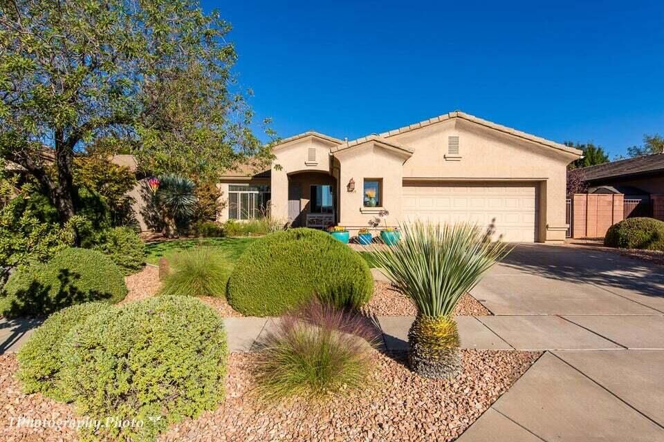 Property Photo: 3355 E Willow Springs Dr UT 84780