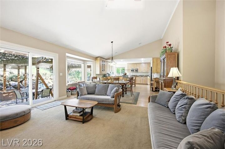 Property Photo: 14 E Fairway Dr UT 84054