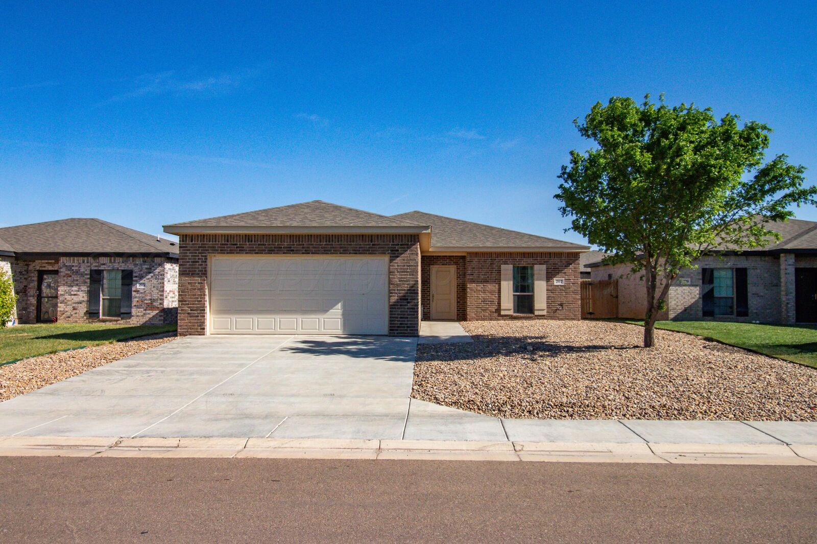 Property Photo:  207 Mikeska Street  TX 79118 