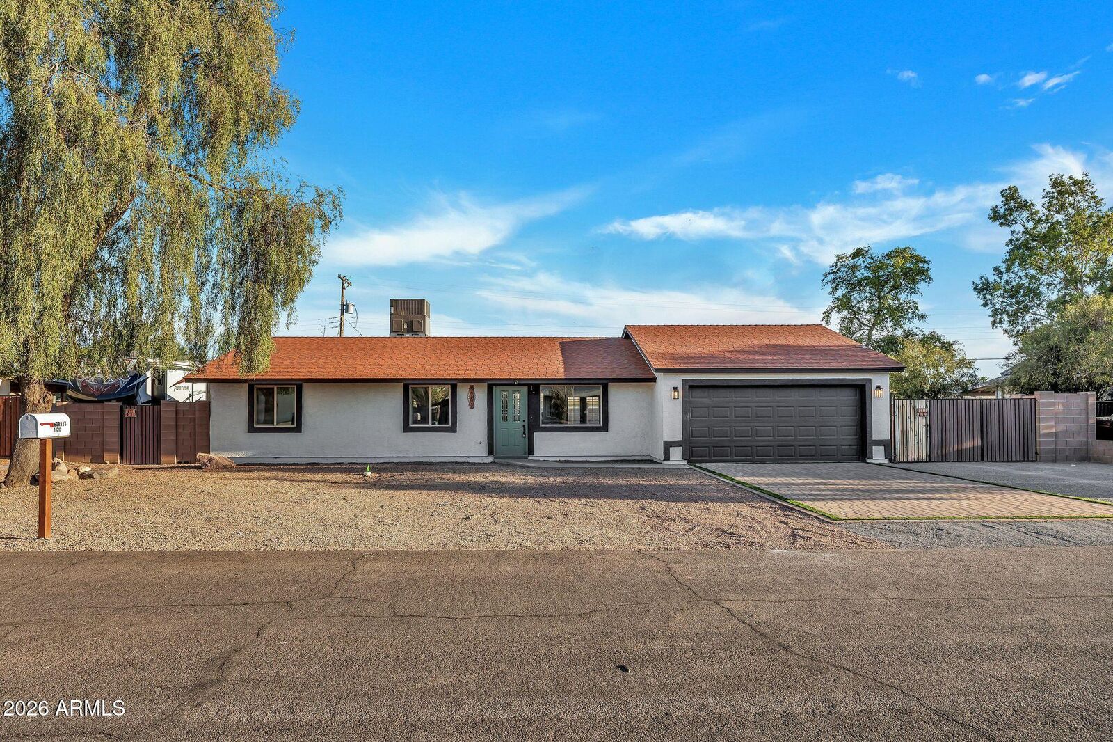 Property Photo:  11519 E Vine Avenue  AZ 85208 