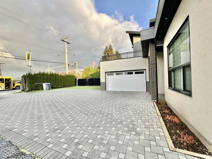 Property Photo: 12352 96 Avenue BC V3V 1W7