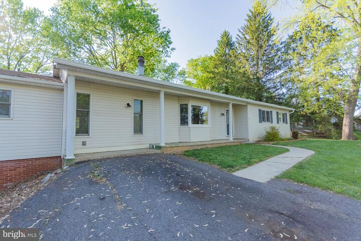 Property Photo: 98A & 98B Woodcock Avenue WV 25443