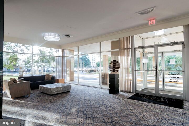 Property Photo:  6631 Wakefield Drive 106  VA 22307 