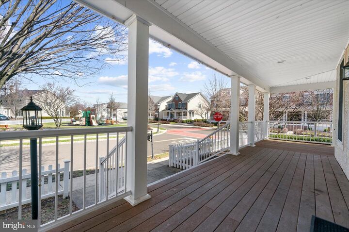 Property Photo:  410 Dornishwood Place  PA 18914 