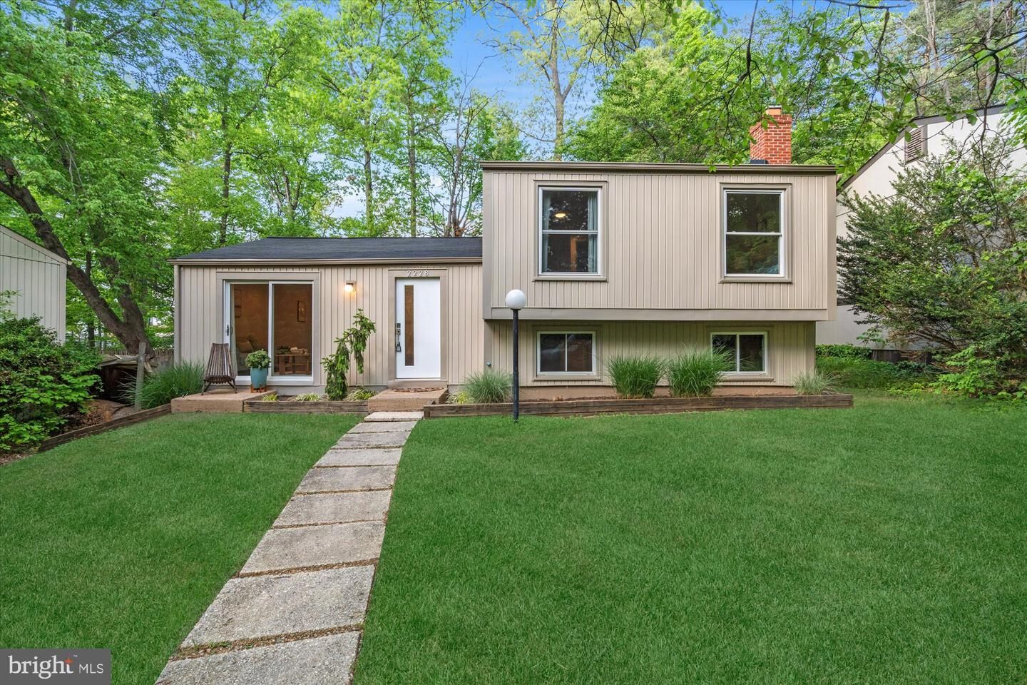 Property Photo:  2228 Cocquina Drive  VA 20191 