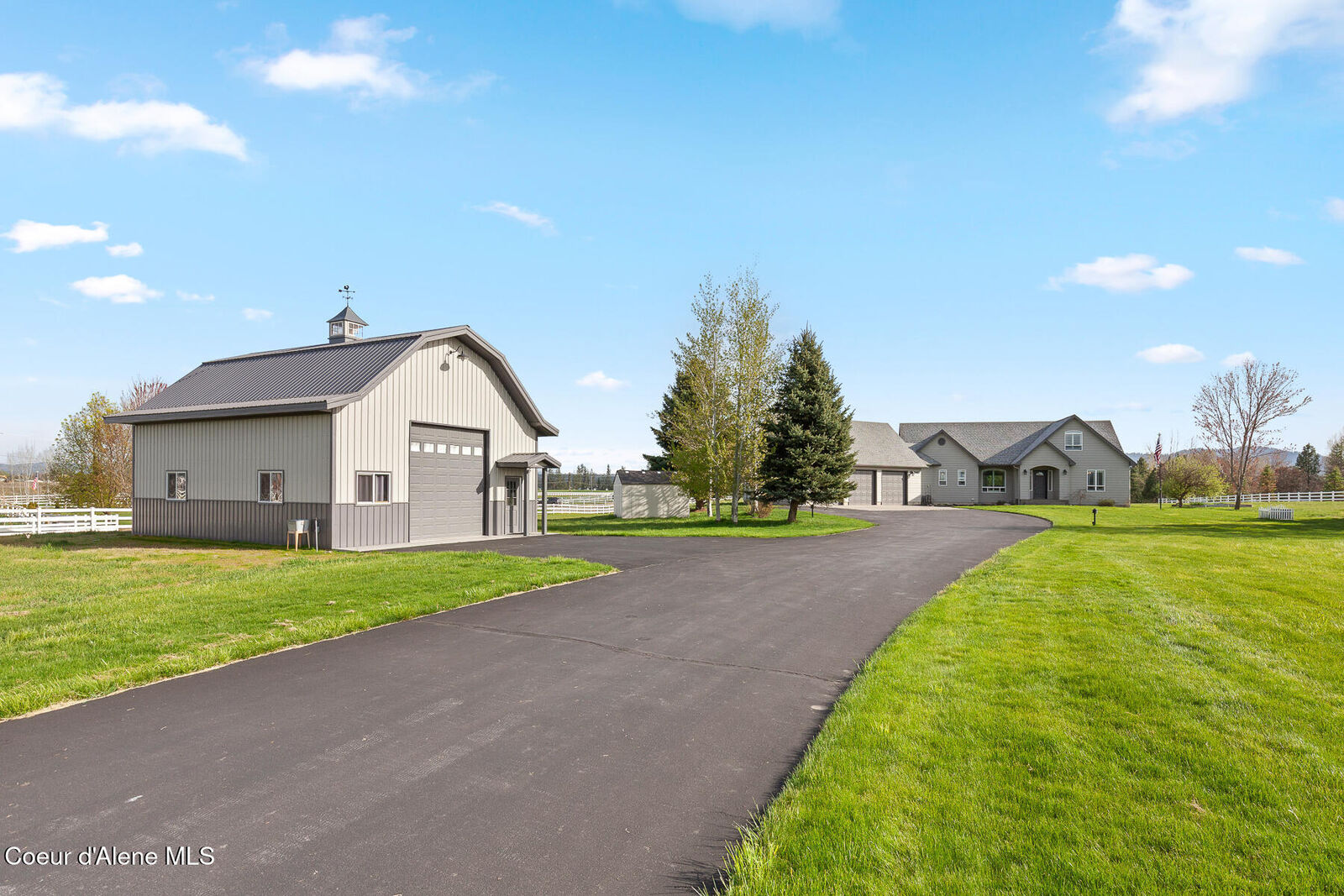 Property Photo:  7082 E Poleline Ave  ID 83854 