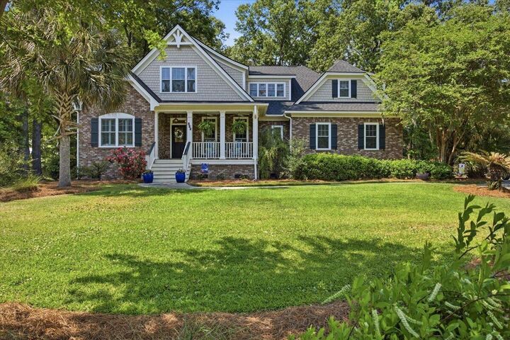Property Photo:  397 Shadowmoss Parkway  SC 29414 