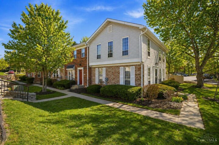 Property Photo:  10850 Ponds Lane  OH 45242 