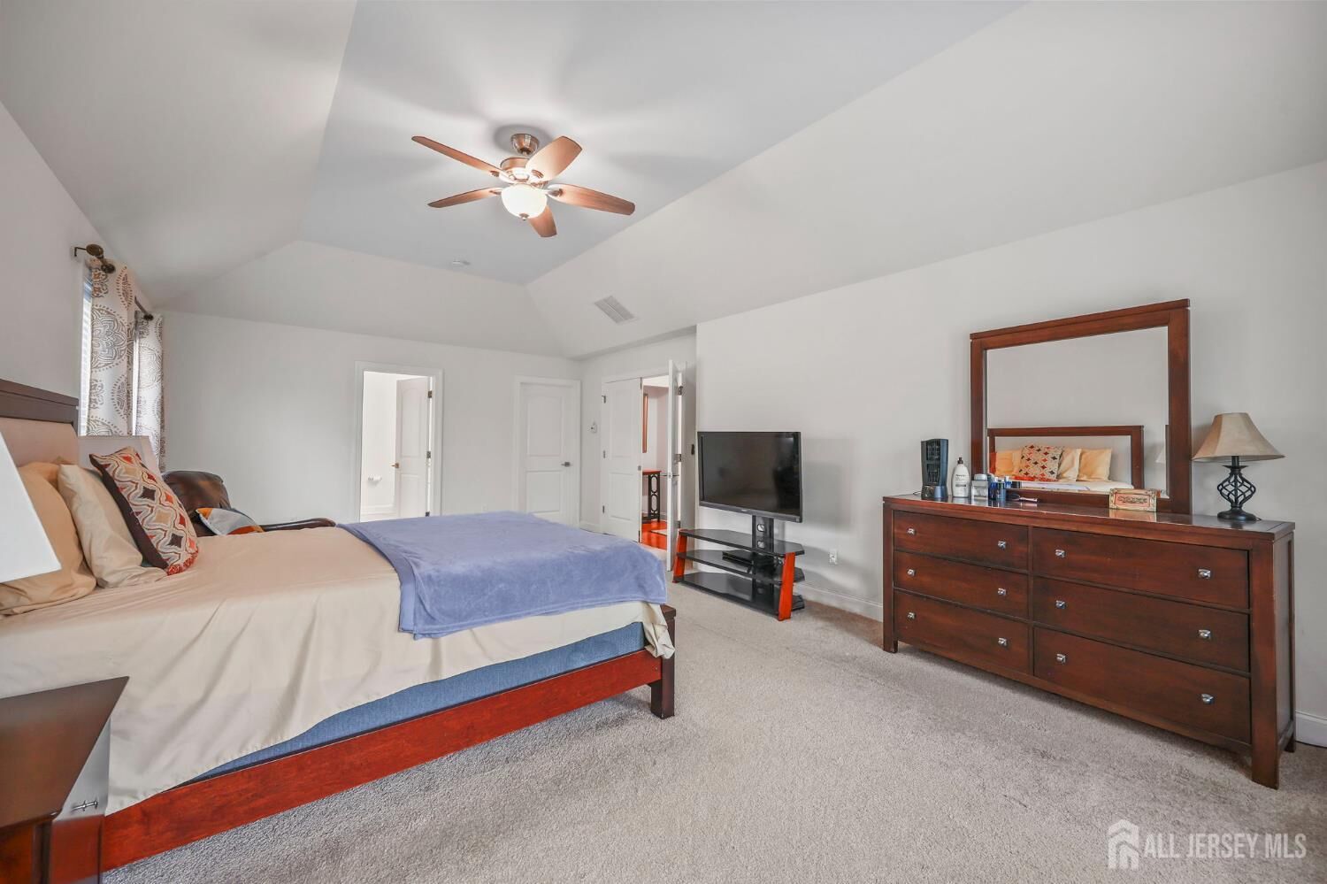 Property Photo:  136 Southwood Drive  NJ 08857 