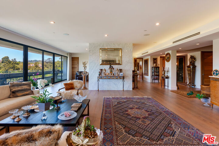 Property Photo:  10551 Wilshire  CA 90024 