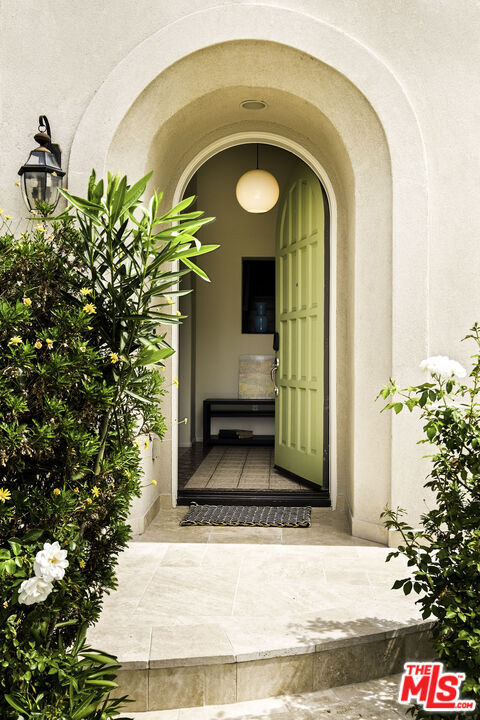 Property Photo:  27062 Clarence Ct  CA 91355 