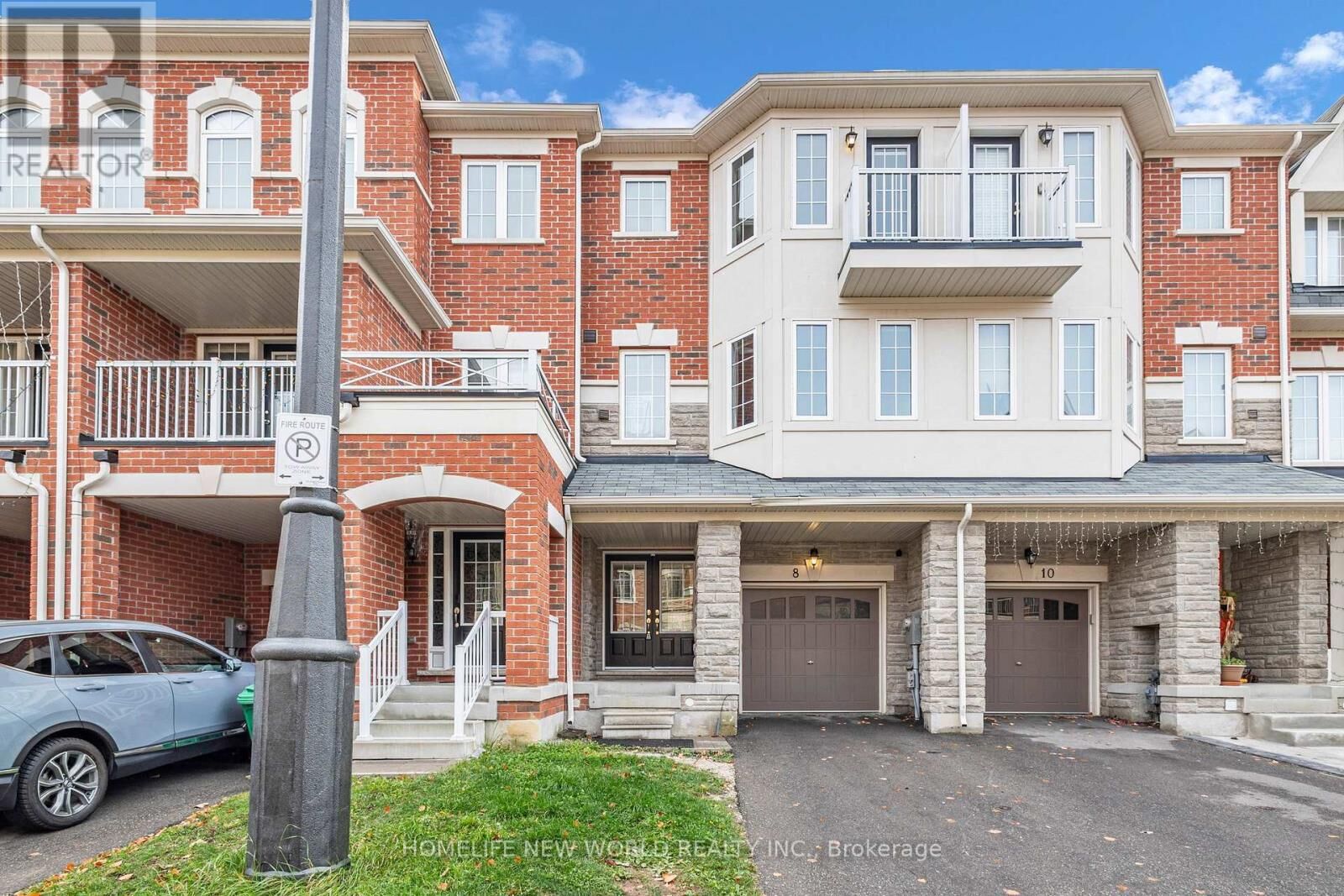 Property Photo:  8 Shiff Crescent  ON L6Z 0H5 