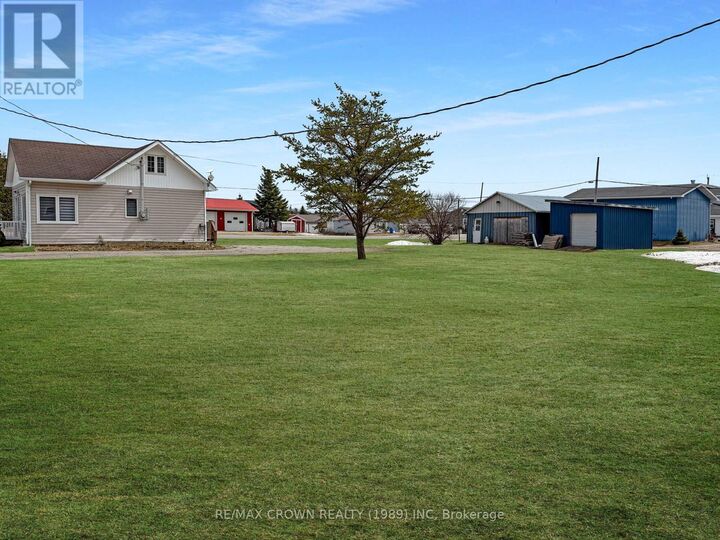Property Photo: 135 Queen Street ON P0L 1T0