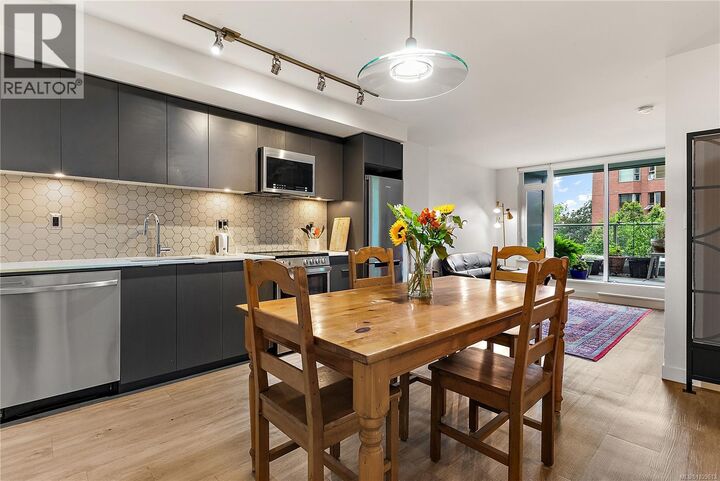 Property Photo:  845 Johnson Street 310  BC V8W 0G3 