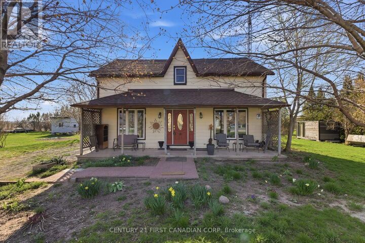 Photo de la propriété:  73309 Bluewater Highway  ON N0M 2T0 