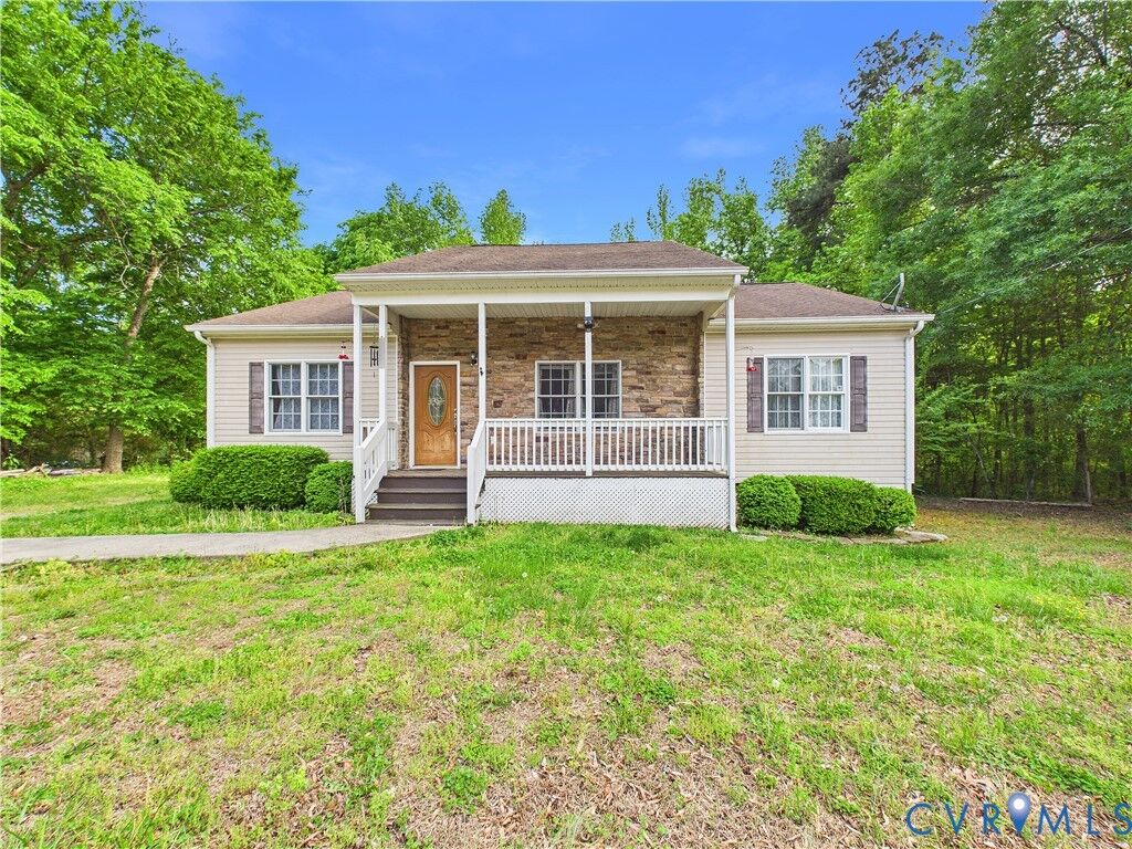 Property Photo:  1035 Cole Harbor Road  VA 23824 
