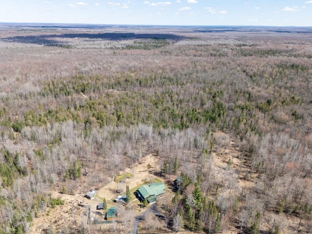 Property Photo:  N11338 County Road Yy  WI 54564 
