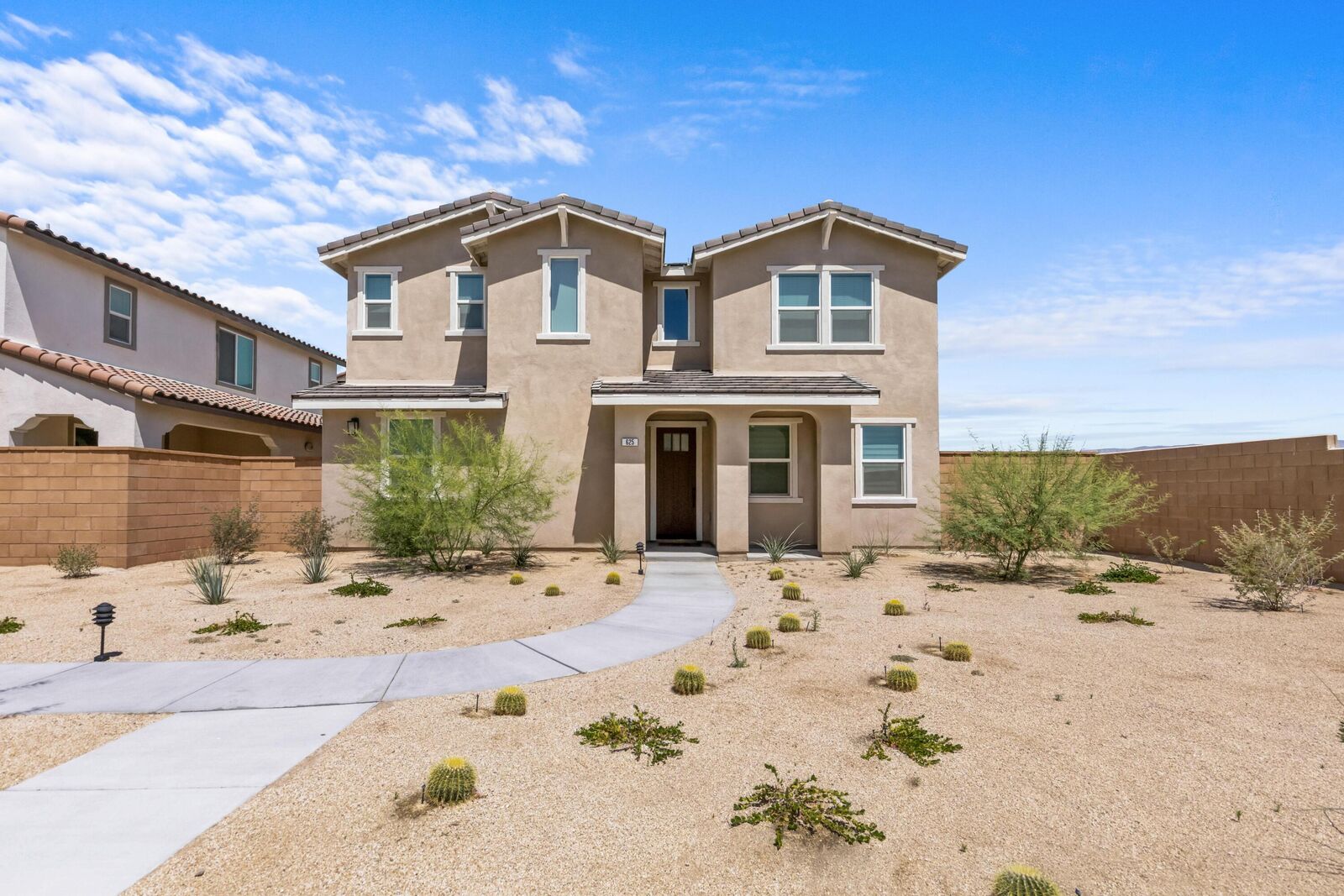Property Photo:  625 Via Firenze  CA 92234 