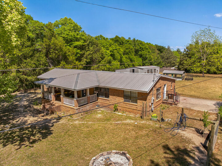 Property Photo:  5269 Four Lake Drive  FL 32539 