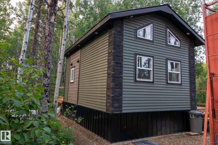 Photo de la propriété:  53508 Range Road 55 120  AB T0E 0V0 