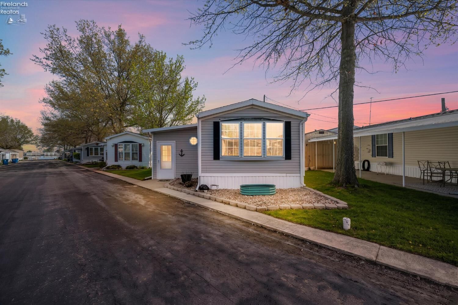 Property Photo:  8175 North Shore Boulevard 64  OH 43440 